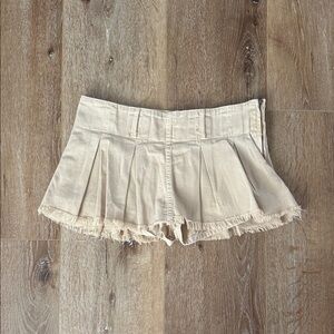 Free People Women's Tan Pleated Skorts